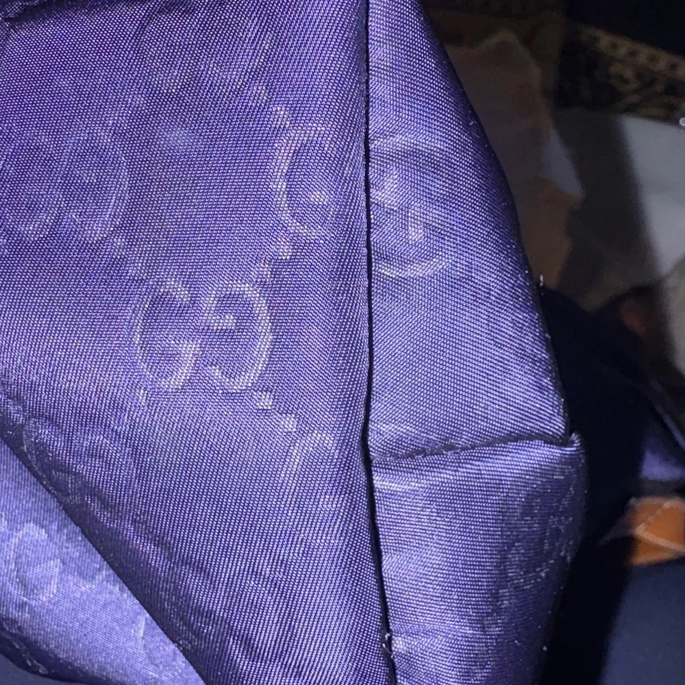 Gucci Navy nylon Messenger Bag with Brown Leather Strap - Picture 12 of 16